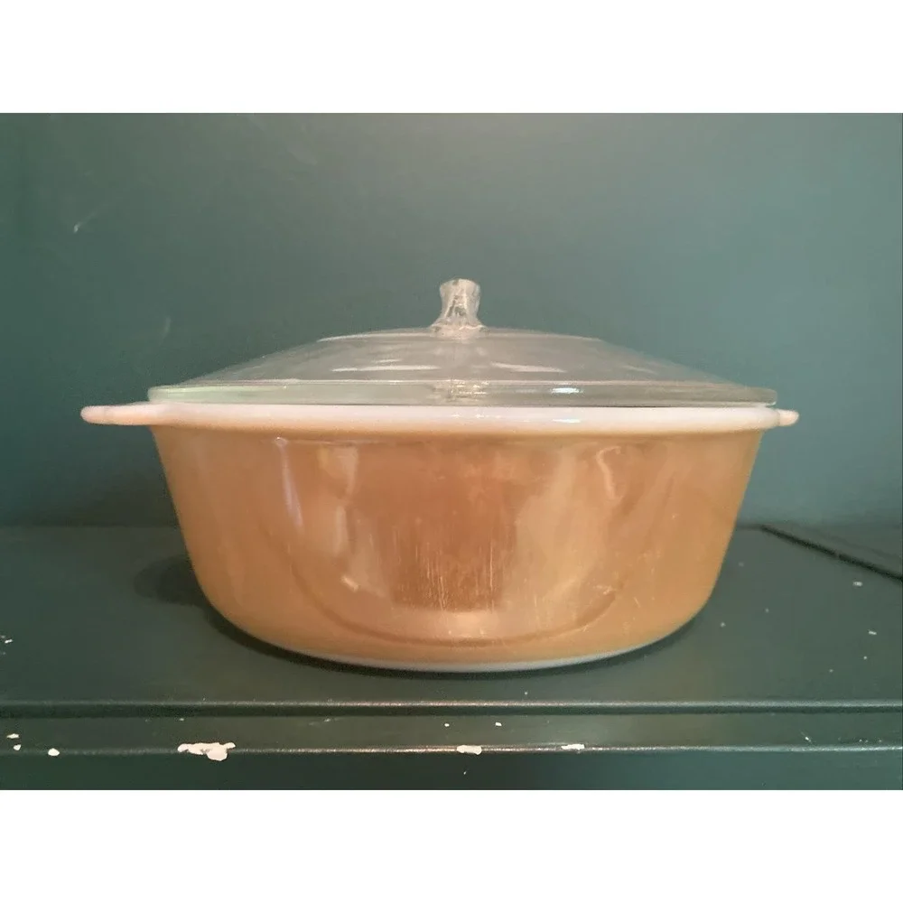 Vintage Anchor Hocking Fire King‎ Peach Luster 2 Quart Casserole Dish & Lid